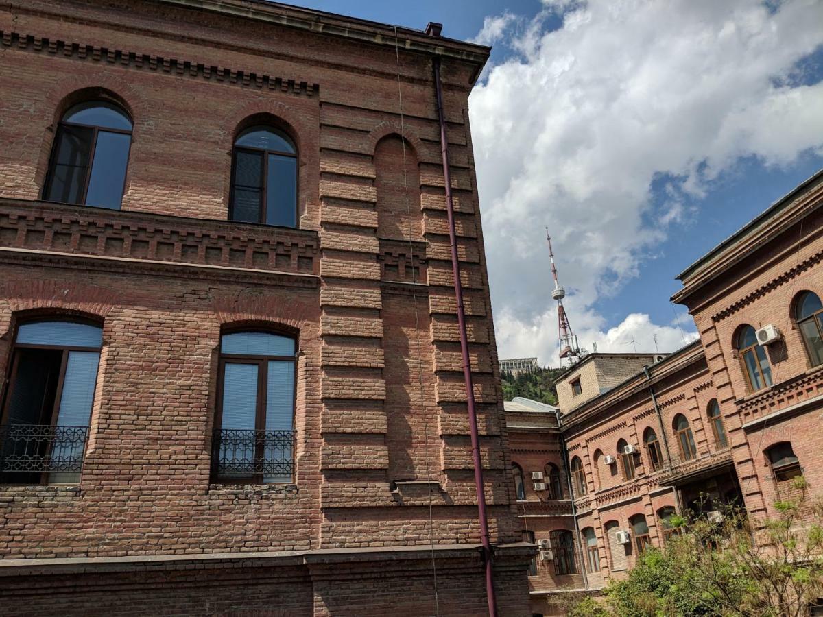 Ostello Diwan Tbilisi Esterno foto